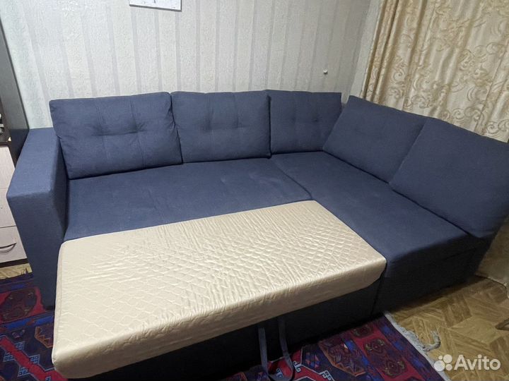 Угловой диван