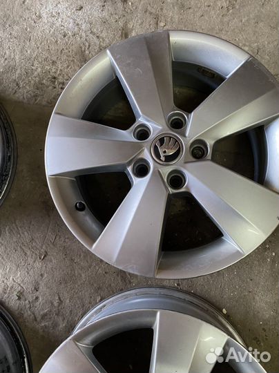 Диски литые r16 5x112 skoda