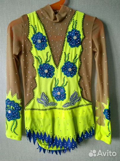 Два новых купальника для художественной гимнастики