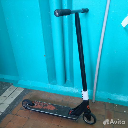 Трюковой самокат