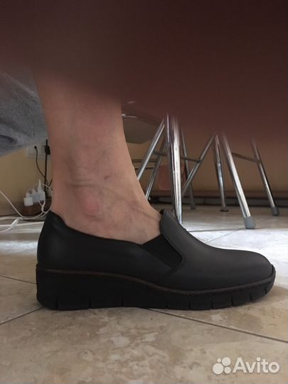 Туфли новые женские темно-синего цвета Rieker р38