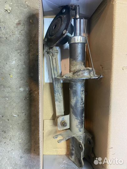 Стойка задняя lacetti