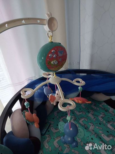 Мобиль на кроватку с проектором