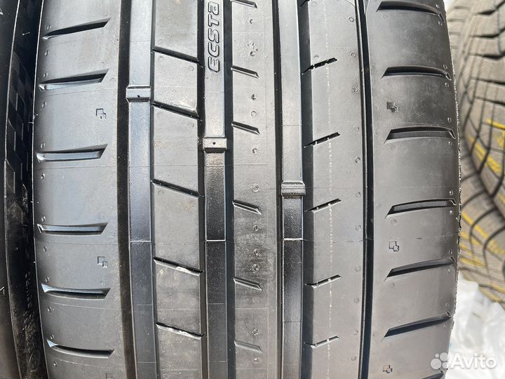 Kumho Ecsta PS91 235/40 R18