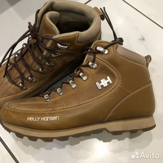 Ботинки женские осенние Helly Hansen 40