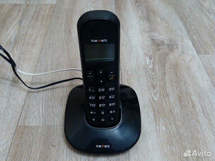 Бесшнуровой телефон teXet