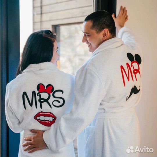 Халат с вышивкой