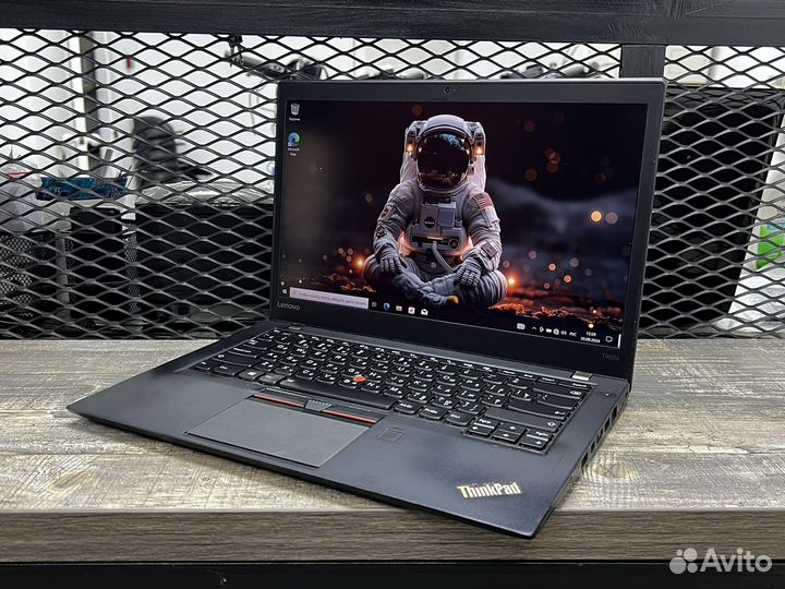 Неубиваемый Lenovo Core i5-6300U/IPS/8GB/SSD