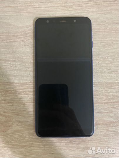 Телефон Samsung Galaxy A7