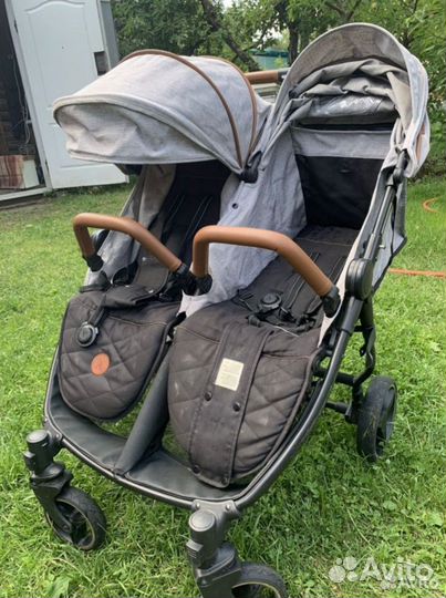 Коляска для двойни Coletto Enzo twin