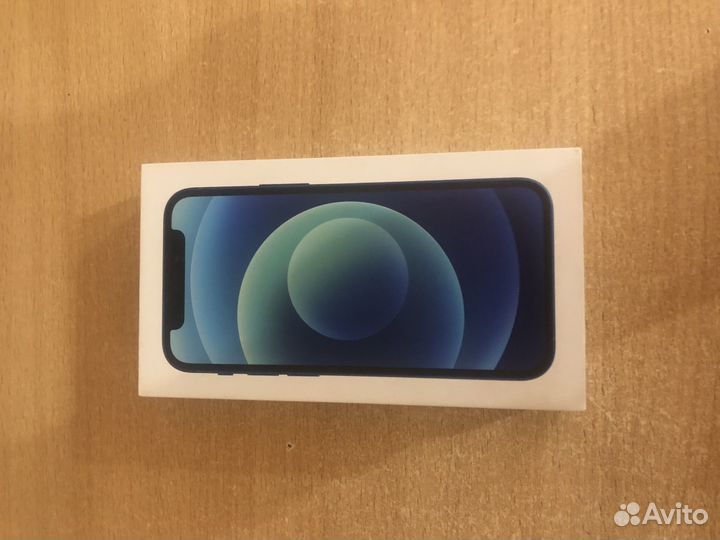 Коробка от iPhone 12 mini