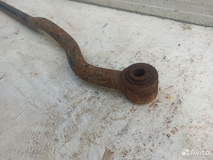 Тяга передняя поперечной устойчивости