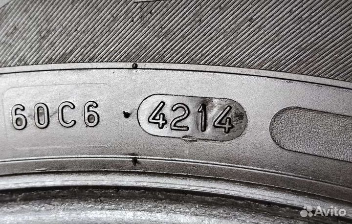 Nokian Tyres Hakkapeliitta R2 SUV 235/55 R17 103R