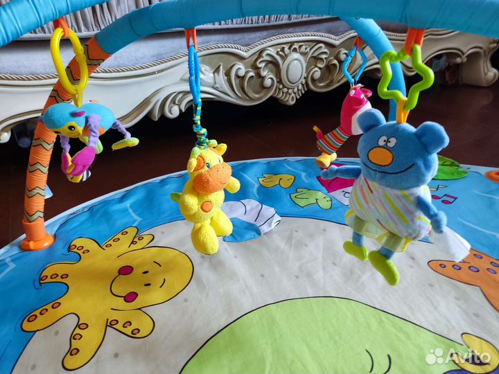 Развивающий коврик tiny love