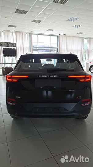 FAW Bestune T77, 2022