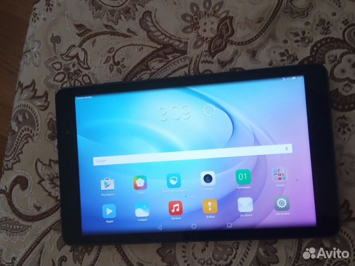 Планшет huawei FDR-A01L торг уместен