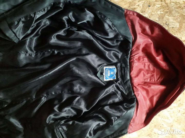 Куртка кожаная женская