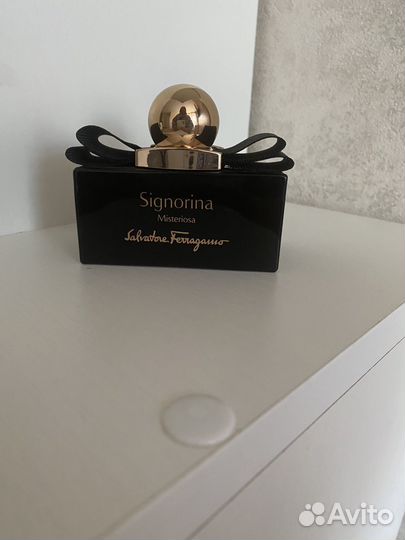 Salvatore ferragamo signorina misteriosa, оригинал