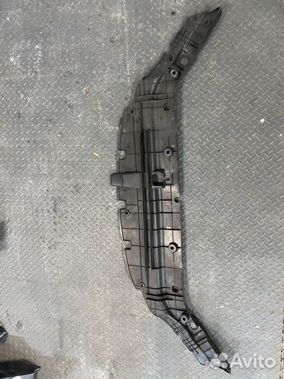 Накладка рамки панели радиаторов тойота раф 4