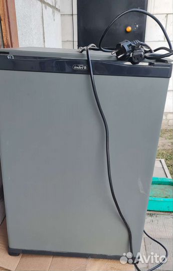 Холодильник новый