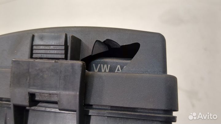 Блок предохранителей Skoda Octavia (A7)