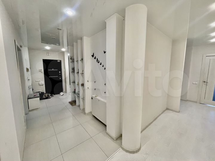 3-к. квартира, 110 м², 2/12 эт.