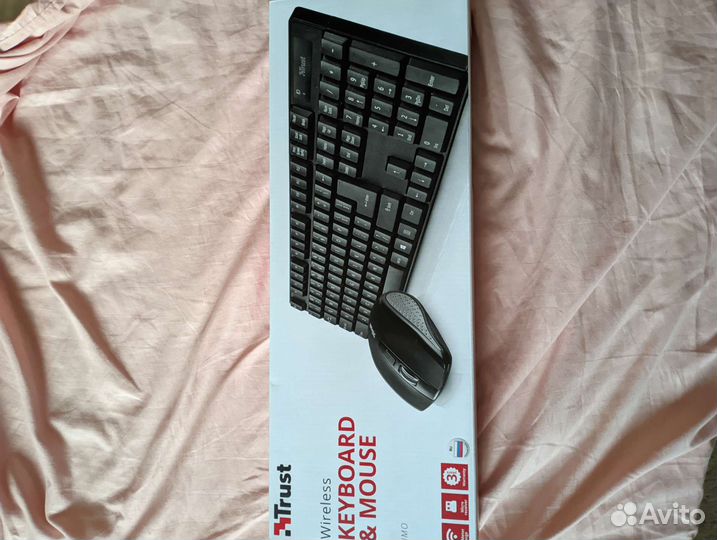Игровые наушникиTrust GXT 448 Nixxo, клавиатура