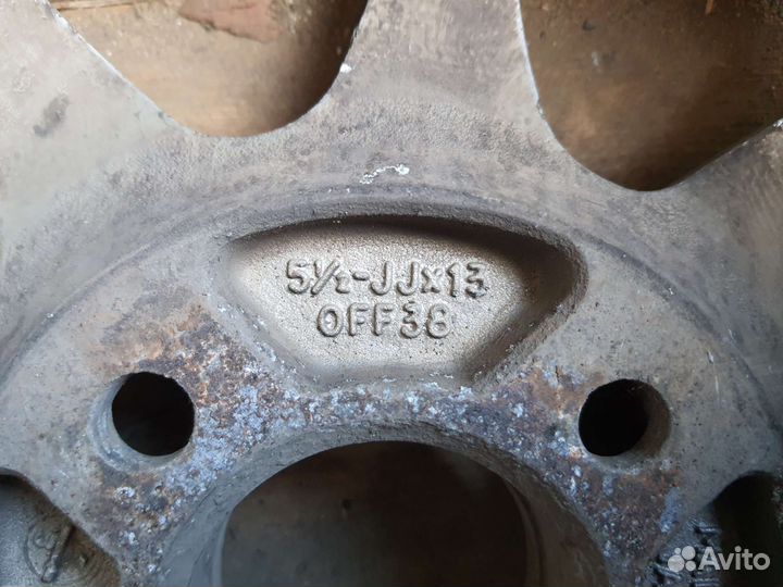 Литой диск R13 4/100