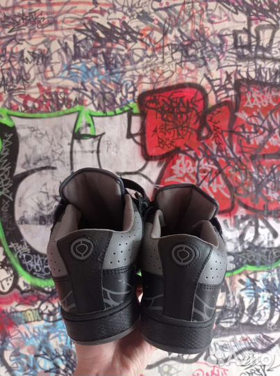 Дутые кеды Circa