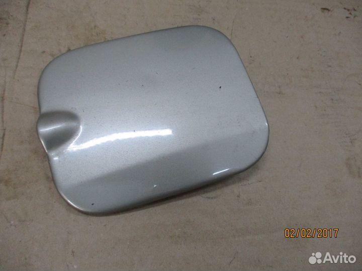 Лючок бензобака Рено Логан 1