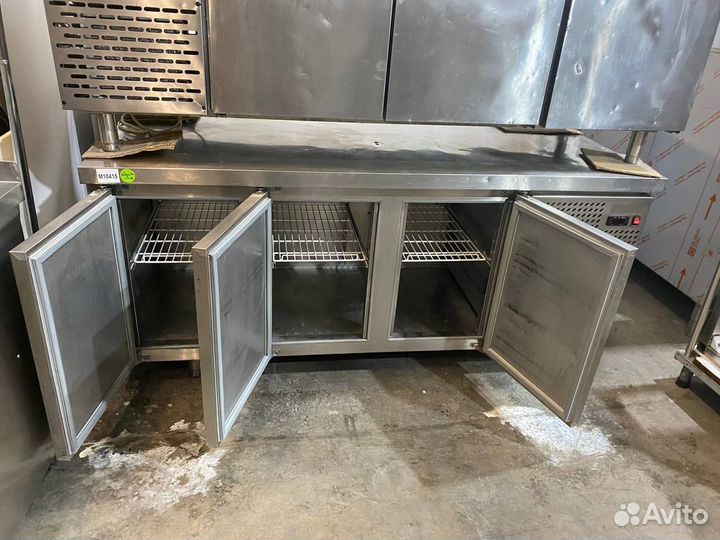 Холодильный стол