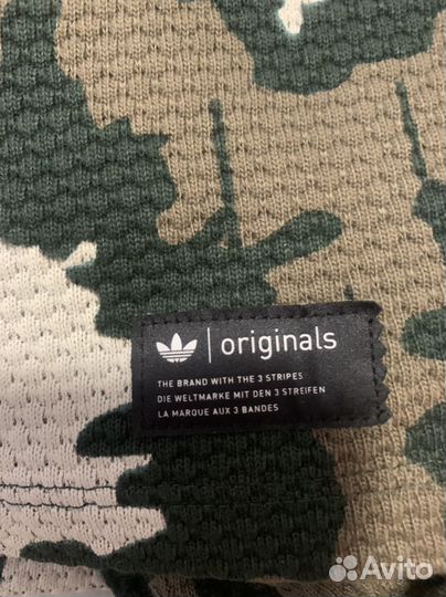 Женское платье adidas original едет назад