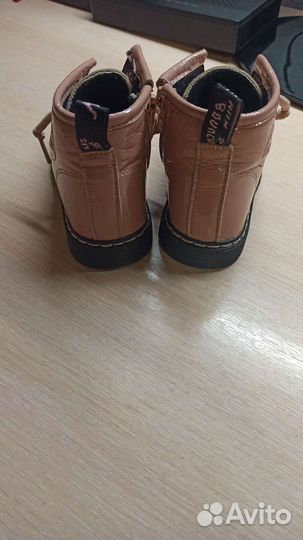 Ботинки демисезонные для девочки 22 размер