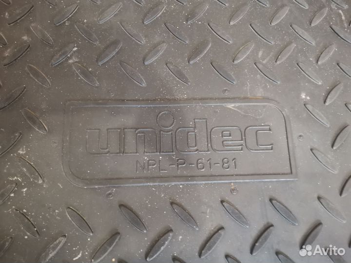 Коврик в багажник