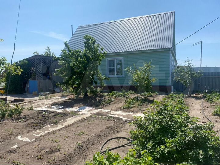 Дом 97,9 м² на участке 12,8 сот.