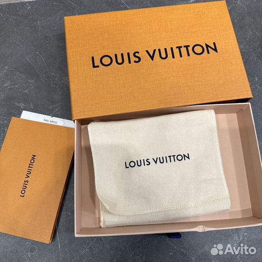 Обложка на паспорт Louis Vuitton оригинал