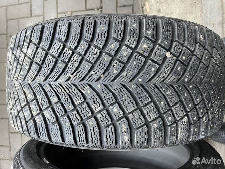 Michelin X-Ice North 4 275/40 R21 107T