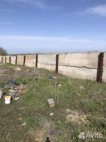 Забор с трубами и отдельно