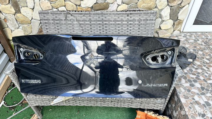 Крышка багажника mitsubishi lancer 10