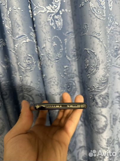 iPhone 11 Pro, 64 ГБ