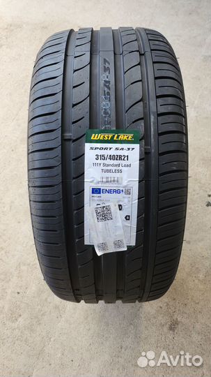 Westlake SA37 315/40 R21 111Y