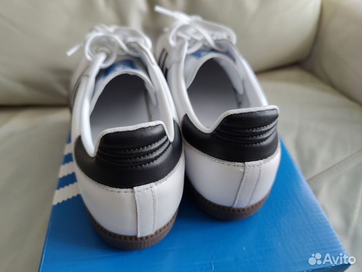 Кроссовки новые Оригинал Adidas Samba US12 UK11,5