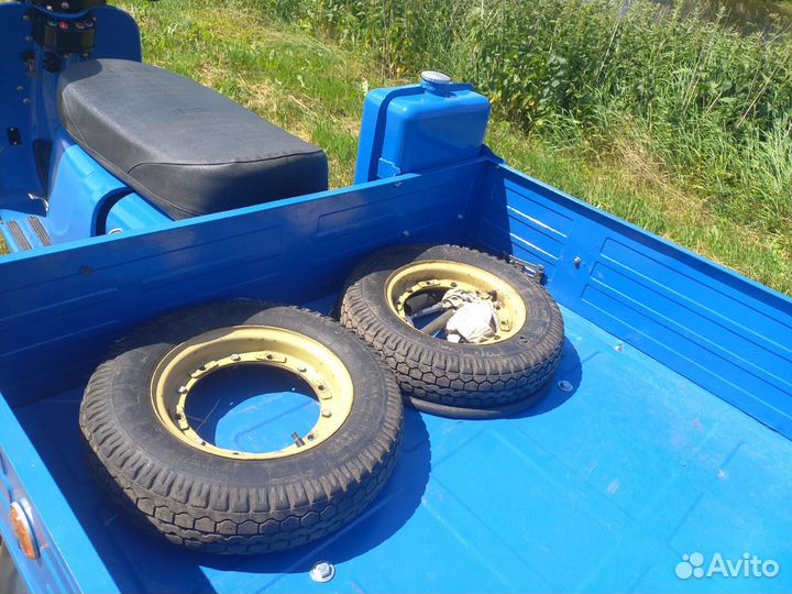 Мотороллер Муравей