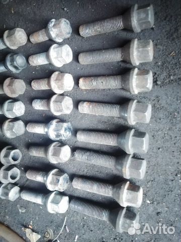 Е32 Е34 Е36 Е39 Е38 болты колесных дисков бмв