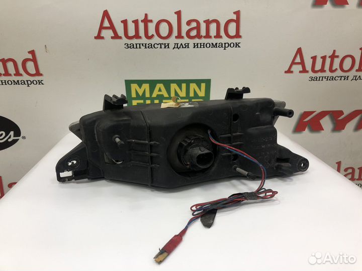 Фара передняя правая Subaru Legasy 97-99