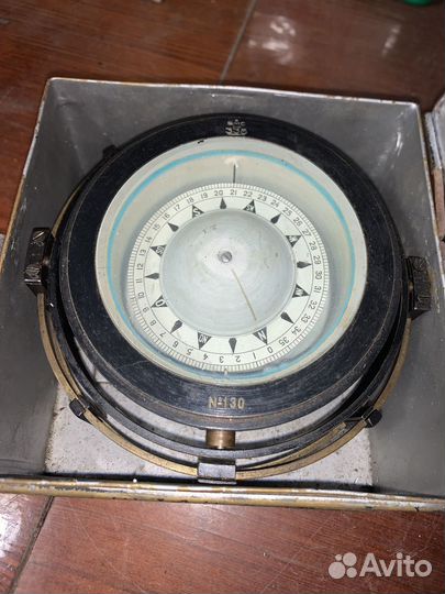 Компас морской