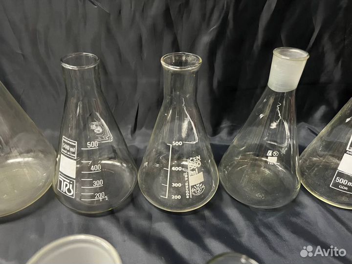 Колбы конические Эрленемейера. Лабораторная посуда
