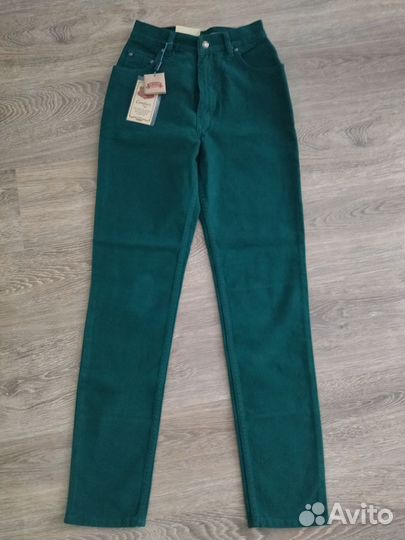 Джинсы benson новые(пояс 33см)