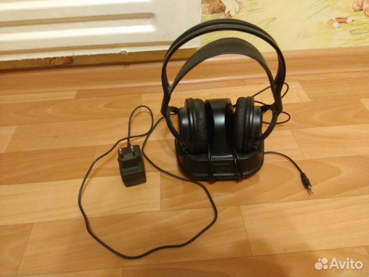 Беспроводные наушники Panasonic rp-wf820