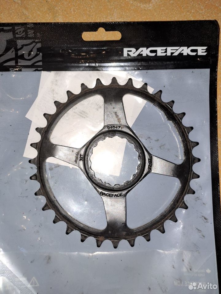 Race Face Cinch 32T direct mount